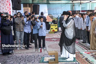 گزارش تصویری | آیین نواخته شدن زنگ نماز اول مهر