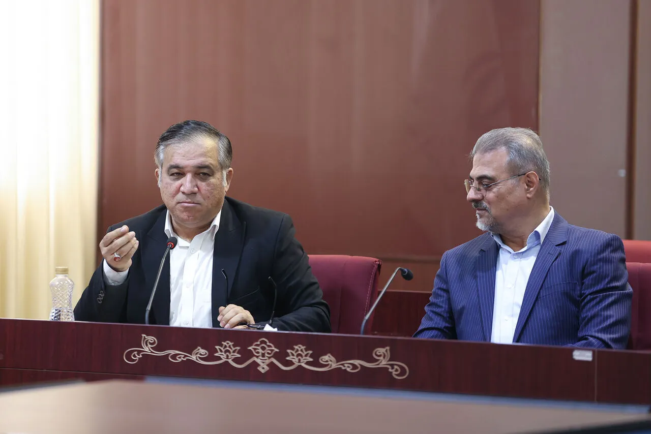 واکنش تاجرنیا به درگیری رسانهای هواداران استقلال و پرسپولیس