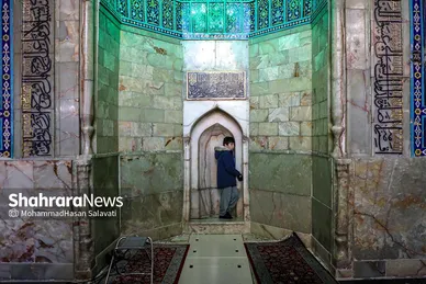 آیین معنوی اعتکاف در حرم امام رضا (ع)