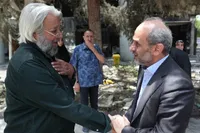 بازدید هنرمندان پیشکسوت از ساختمان شیشه‌ای صدا و سیما + عکس