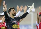 ویدیوی ورود جیمی جامپ پرسپولیسی برای بغل گرفتن علیرضا بیرانوند پیش از دربی