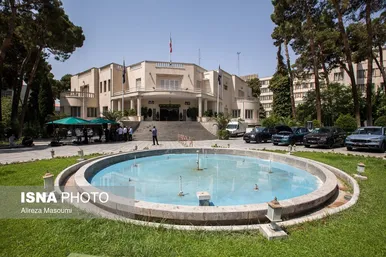 عکس‌هایی از حاشیه آخرین جلسه هیات دولت سیزدهم