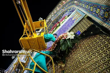 چراغانی و گل آرایی حرم مطهر رضوی در دهه کرامت
