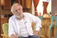 واکنش بیژن بیرنگ به توقیف برنامه سروش صحت و ممنوعیت گزارشگری عادل فردوسی‌پور