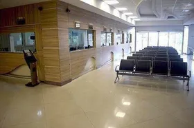 طلب&zwnj;کار با توقیف اموال بیمارستان امام خمینی کرج، بخش دیالیز را تعطیل کرد