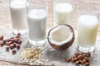 انواع شیر چقدر کلسترول دارند؟