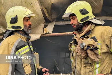 گزارش تصویری | آتش‌سوزی بازارچه جنت‌آباد تهران