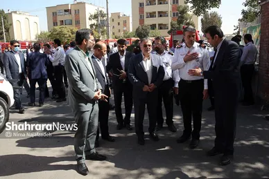 رژه ناوگان خودرویی آتش نشانی مشهد