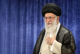 رهبر معظم انقلاب: تحقق انقلاب اسلامی نتیجه اجابت پیام بعثت و دعوت امام بزرگوار از طرف مردم بود
