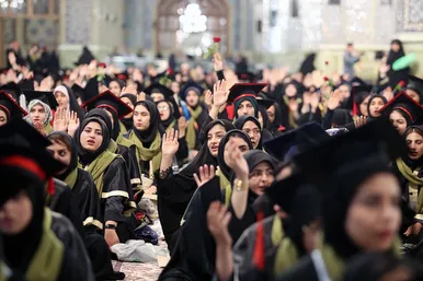 جشن دانش آموختگان علوم پزشکی کشور در حرم مطهر رضوی