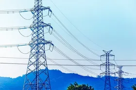 مشکلی در تامین برق صنایع دارویی وجود ندارد