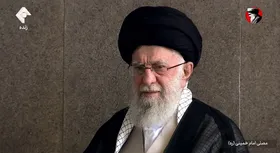 ویدئو| ورود رهبر انقلاب به مراسم بزرگداشت شهید سیدحسن نصرالله در مصلای امام خمینی(ره)