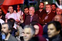 وزیر فرهنگ: نگاه هنرمندانه به جنگ می‌تواند ابعاد پنهان و قابل روایت رویداد‌ها را شناسایی کند