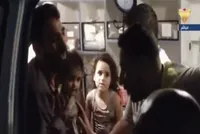 زنده بیرون آمدن ۲ دختر از آوار در لبنان پس از حمله رژیم صهیونیستی