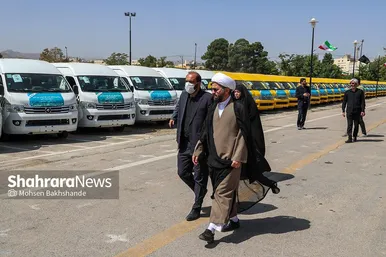 رونمایی از ١۵٠ دستگاه ون و اتوبوس با حضور وزیر کشور در مشهد