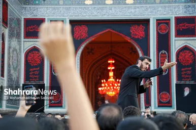گزارش تصویری | مراسم چهارپایه خوانی شهادت حضرت رضا علیه السلام در حرم مطهر رضوی