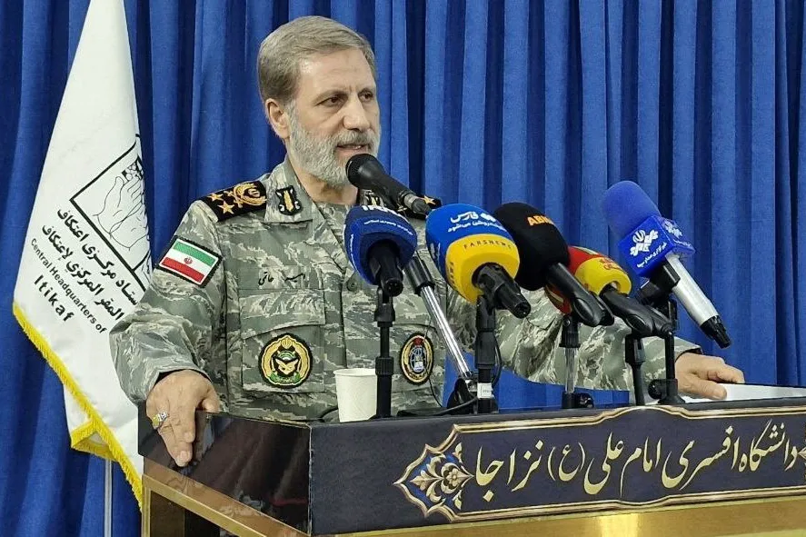 امیر حاتمی