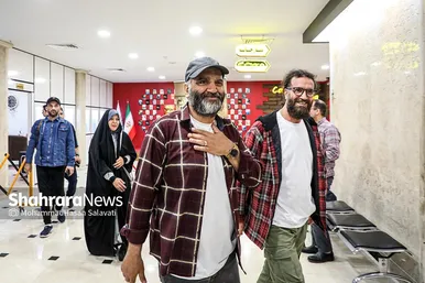 اکران مردمی فیلم سینمایی آپاراتچی با حضور عوامل در مشهد