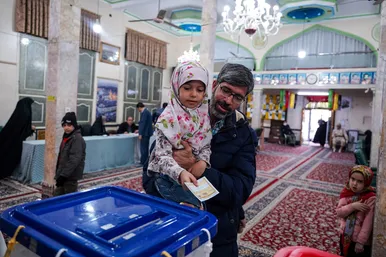 انتخابات «مجلس» و «خبرگان رهبری» در مشهد -3