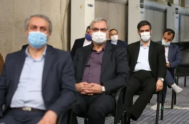 دیدار جمعی از مسئولان نظام و مهمانان شرکت کننده در کنفرانس وحدت اسلامی با رهبر معظم انقلاب