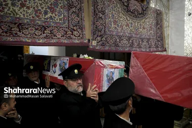 گزارش تصویری |  وداع با پیکر مطهر ۵ شهید خراسانی حمله آمریکایی-صهیونی در حرم مطهر رضوی