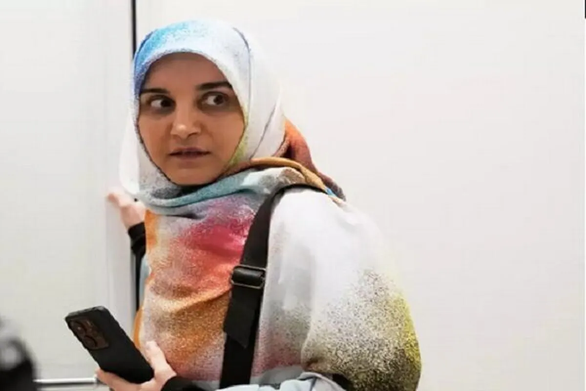 بررسی پرونده بازداشت غيرقانونی مهديه اسفندياری در فرانسه در برنامه «تهران ۲۰»