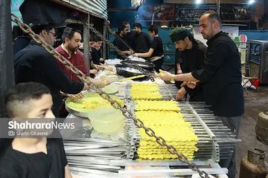 گزارش تصویری | عزاداری شب هشتم محرم در شهرک عرب‌ها ـ مشهد