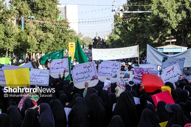 اجتماع بزرگ خانوادگی مدافعان حریم خانواده در مشهد