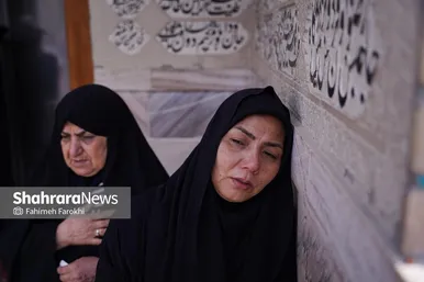 گزارش تصویری | موج عشق و اشک در عزای شهادت رهبر معظم انقلاب اسلامی، در حرم امام‌رضا (ع)