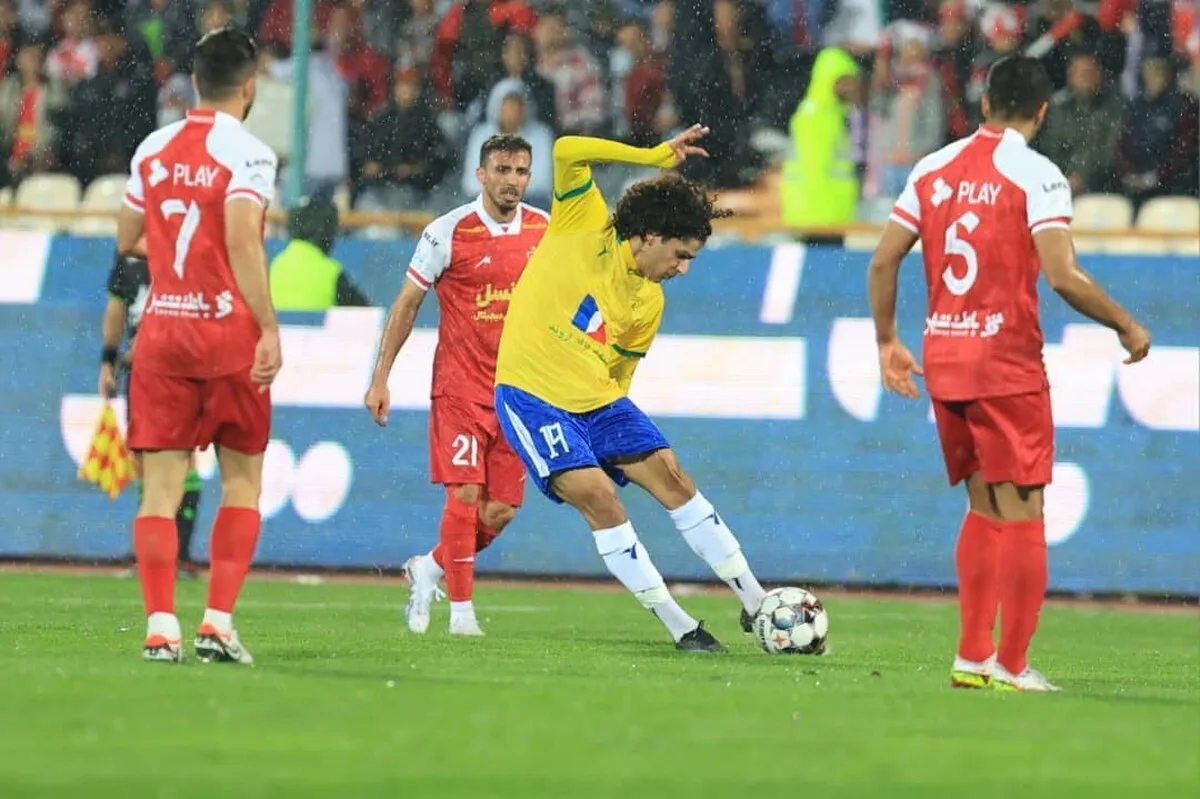 مدافع چپ پرسپولیس از آمریکای جنوبی می‌آید؟