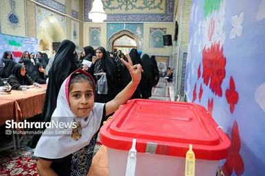 عکس‌هایی از مرحله دوم انتخابات چهاردهمین دوره ریاست‌جمهوری در مشهد (۳)