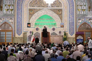 نماز عید قربان در حرم مطهر رضوی
