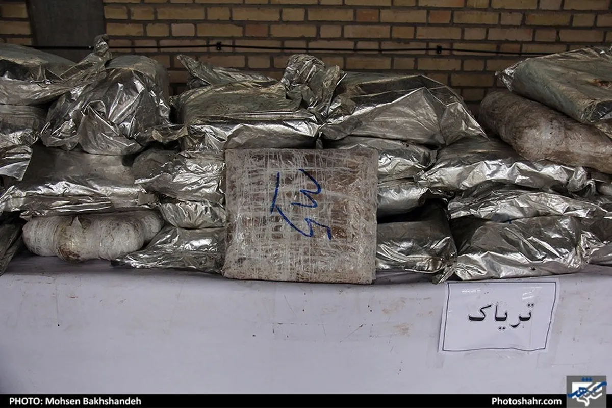 کشف محموله ۱۰۱ کیلویی موادمخدر صنعتی در شهرستان ششتمد (یکم فروردین ۱۴۰۳)