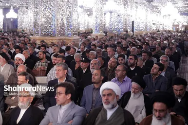 گزارش تصویری | نشست تحلیلی تبیینی «فتح قریب» در حرم مطهر رضوی