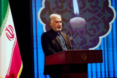 گزارش تصویری | برگزاری آیین سوگ شهادت «امین ملت ایران» به یاد رهبر شهید انقلاب با حضور هنرمندان