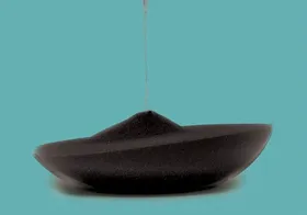چندخطی درباره کتاب میانسالی نوشته کریستوفر همیلتن | چهره&zwnj;ای رو به مرگ، چهره&zwnj;ای رو به زندگی