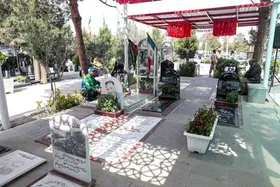 ساماندهی حجله&zwnj;های ۳۳ هزار شهید گلزار شهدای بهشت زهرا(س) با مشارکت داوطلبان مردمی