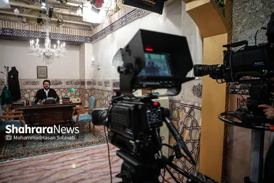 گزارش تصویری | پشت صحنه ویژه برنامه های سحر ماه رمضان تلویزیون در حرم مطهر رضوی