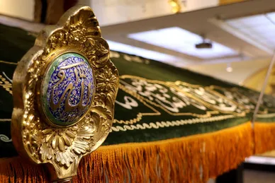 عکس‌هایی از گنجینه حرم مطهر رضوی در موزه ملک تهران