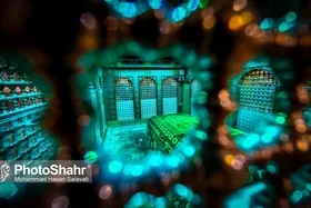 &nbsp;برنامه&zwnj;های حرم مطهر رضوی در لحظه سال تحویل ۱۴۰۰ | حال و هوای حرم مطهر رضوی در ساعات پایانی سال ۹۹