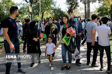 تجمع افغانستانی‌های مقیم تهران و مشهد در مقابل کنسولگری پاکستان