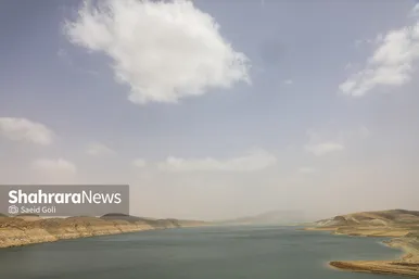لب‌های خشکِ سدِ دوستی