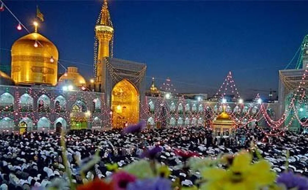 ویدئو| لحظات زیبای تحویل سال ۱۴۰۳ در حرم مطهر امام رضا علیه‌السلام