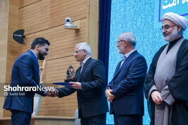 گزارش تصویری | دومین آیین شکرانه خدمت و تجلیل از مسئولان دستگاه‌های اجرایی و خادمان مواکب خدمت‌رسان به زائران اربعین و دهه آخر صفر