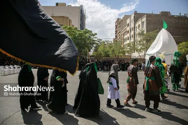 آیین تعزیه خوانی و خیمه سوزان عاشورا در محله دندانپزشکان مشهد