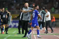 مدعیان نیمکت استقلال در انتظار باخت سهراب به السد قطر!