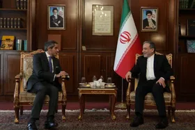 عراقچی: آماده مذاکره بر اساس منافع ملی و حقوق غیرقابل&zwnj;انکار خود هستیم