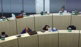 بورس صورت&lrm;&zwnj;های مالی خود را منتشر کرد | کارکنان سازمان بورس چقدر حقوق می&zwnj;گیرند؟