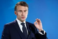 ماکرون: دستیابی سریع به توافق میان آمریکا و ایران ضروری است