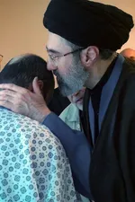 فرزندان رهبر انقلاب از مجروحان لبنانی عیادت کردند (۱۲ مهر ۱۴۰۳) + تصاویر